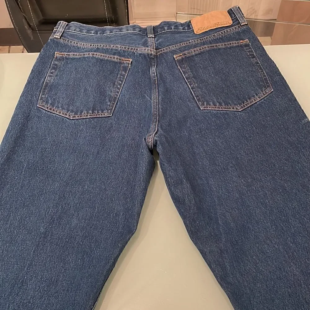 Eddie Bauer jeans traditional fit 35/42 straight